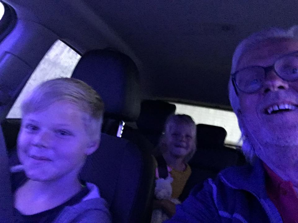 77DFF292-EE25-4A5A-9E8C-29D7076BD6E4