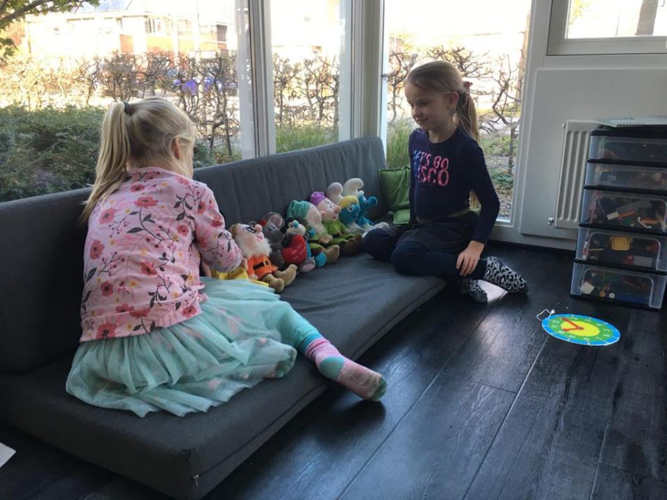 B761F26E-058A-4F56-AB16-DB89B919E894