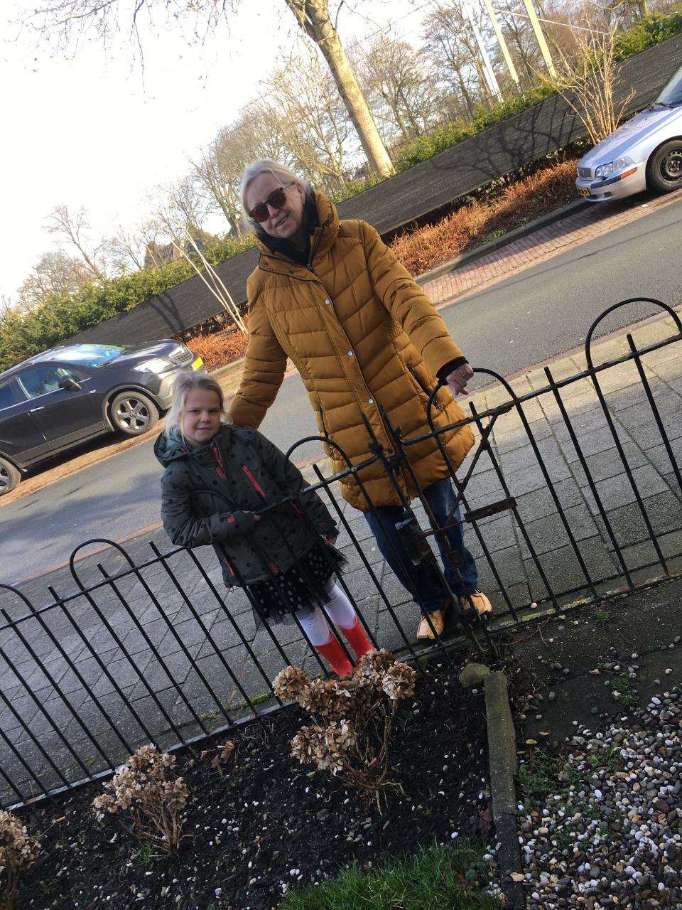 31D063A9-19A9-4A5B-9EC6-ECB982D0F711