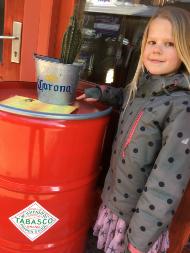 8D9E172F-0B1D-49CE-8D53-B0C9E863BE39