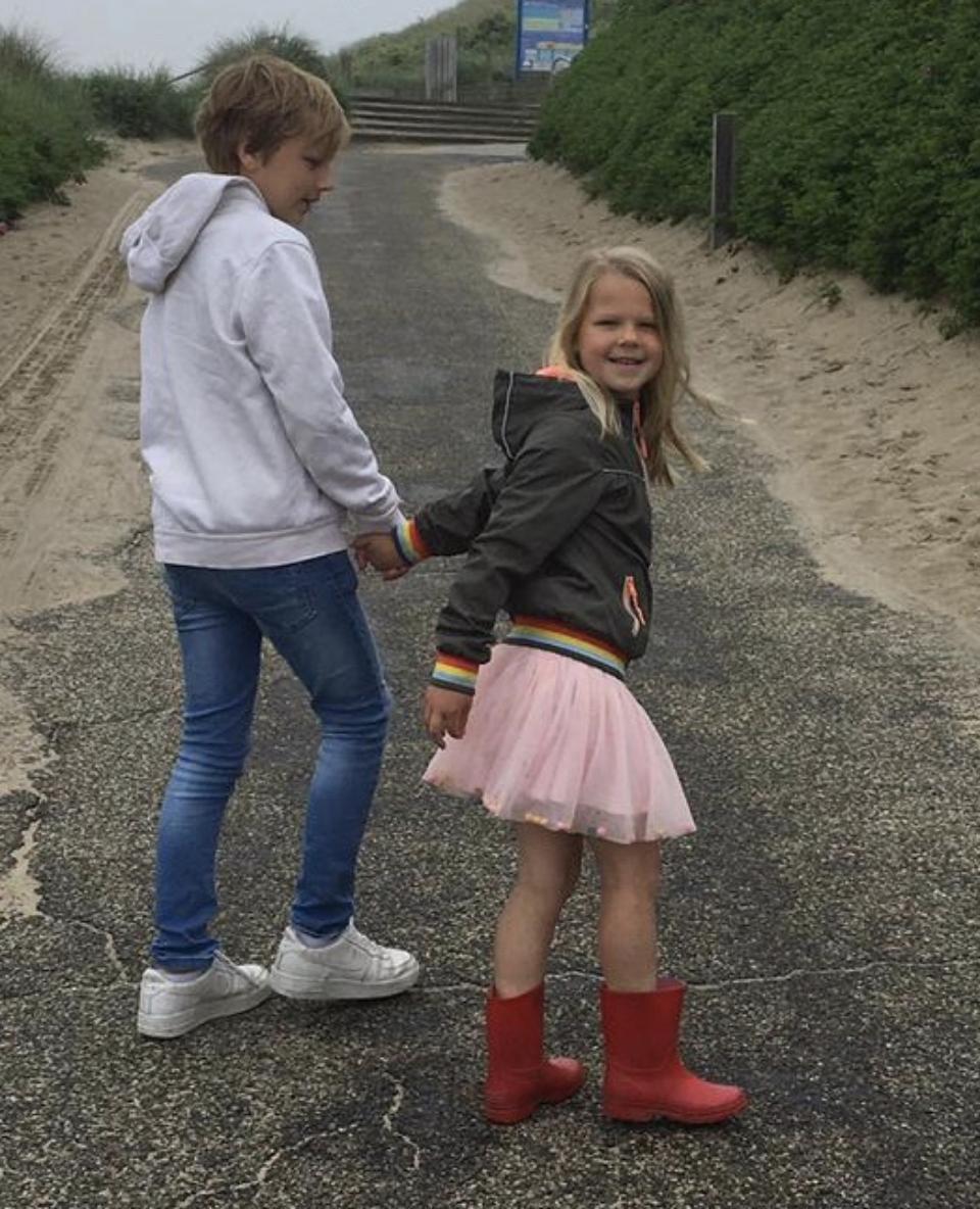 5DAB26EC-BD8F-4603-BC8D-93A8F4B0BEF5