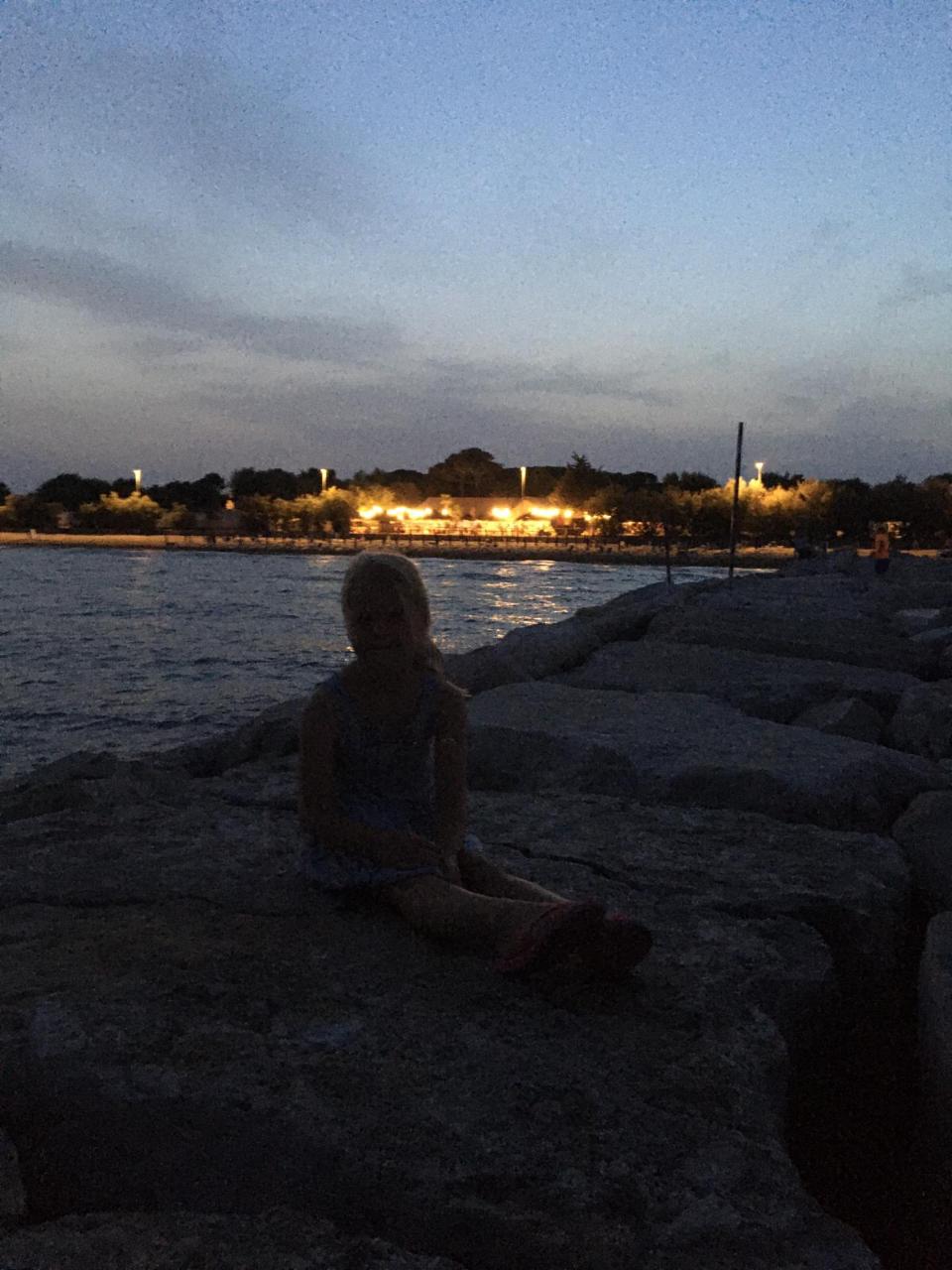 D04CE077-6258-43B5-8E7E-87B9E9E0E9A5