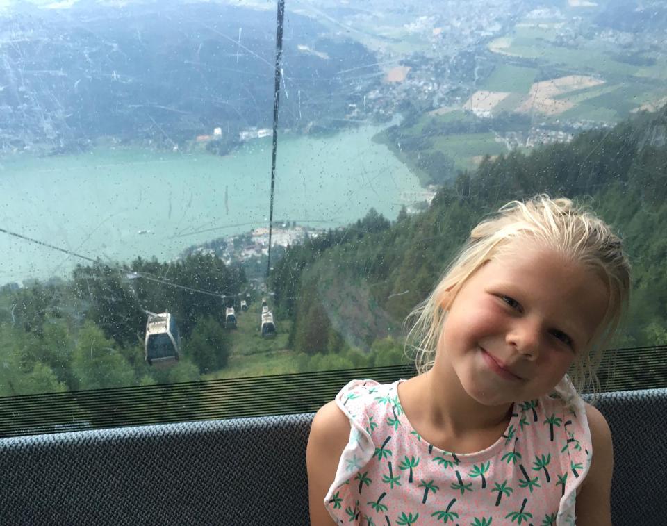 89F9F335-40AB-4FB8-AC44-168EE039DAAA