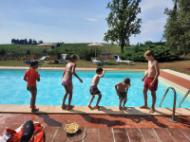 C756075D-DB6B-422F-9AA4-27EA1AC8F228