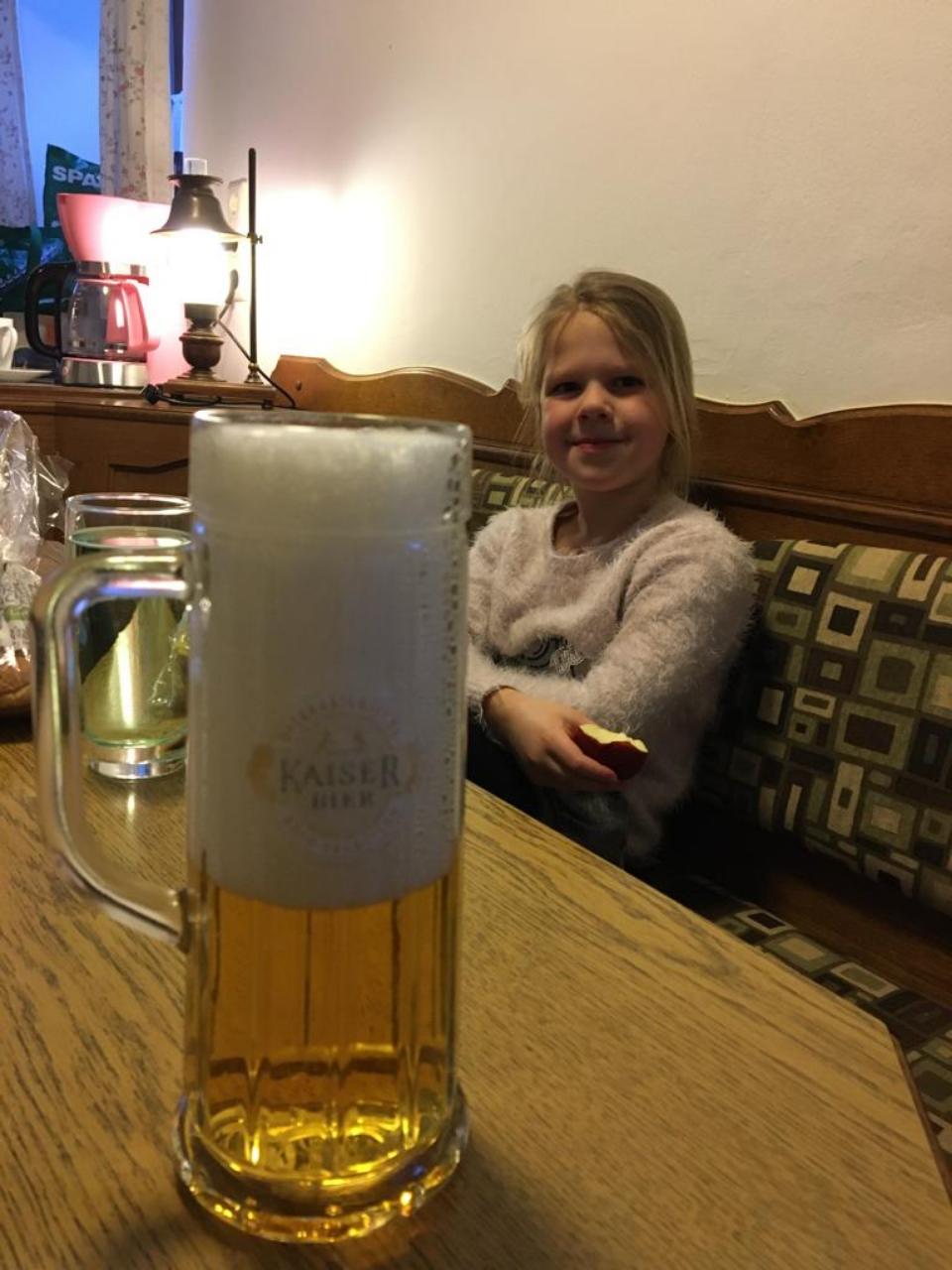 C1309CE7-2D19-4787-95FA-DD485FE8CBCA