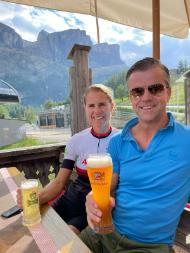 E300E2C8-CA08-4929-A76F-F4E4BB3C8EF7