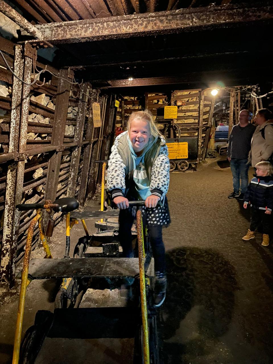 36D650F8-2F22-48CB-93B9-3E7240167F18