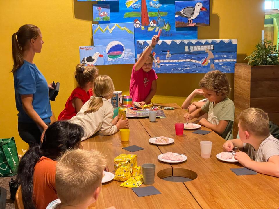 baf848bb-9e6a-4e8f-826a-0e2a798e3df7