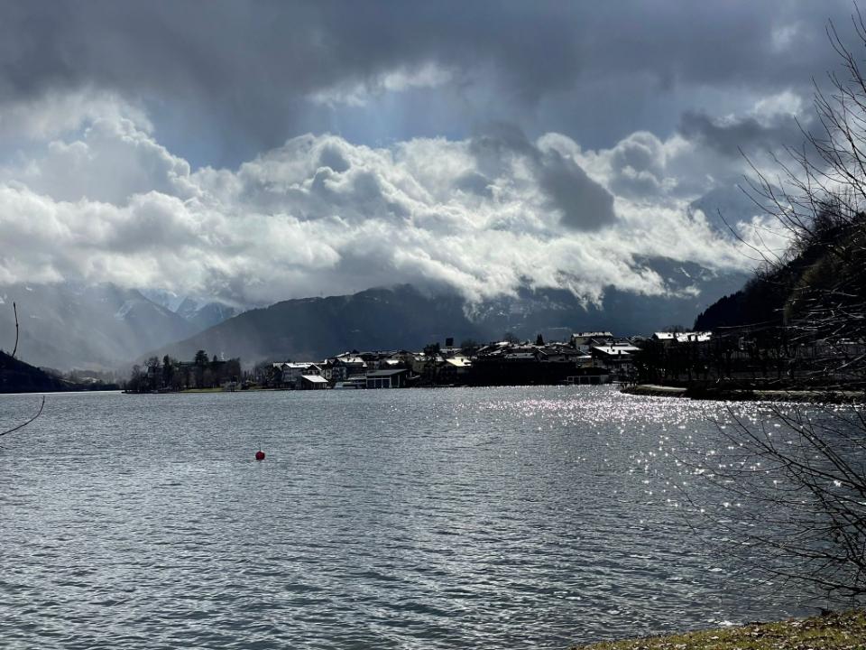 6f8449f8-f354-4cf9-bffb-2660450948cc